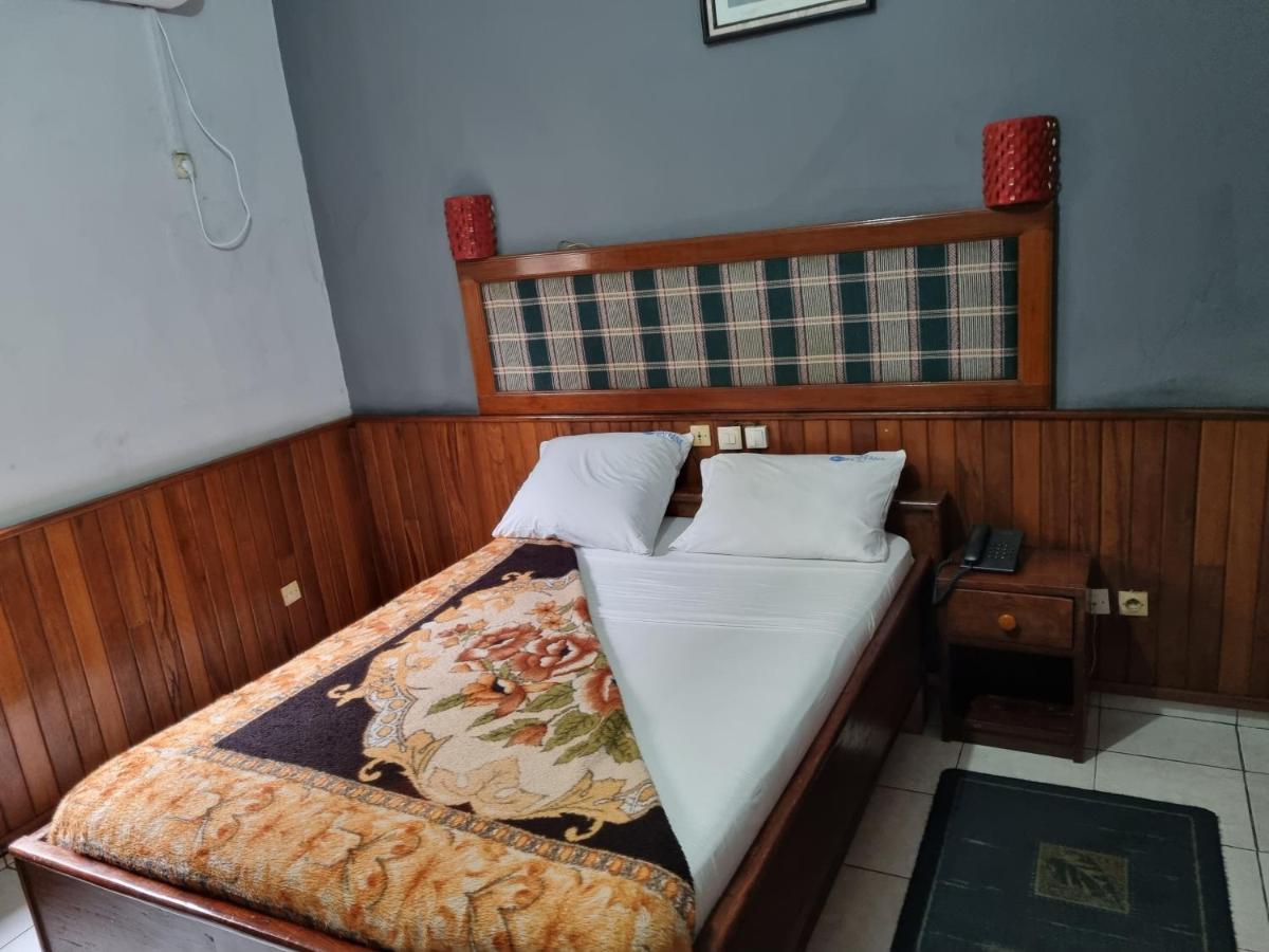 Hotel Saffana Дуала Экстерьер фото